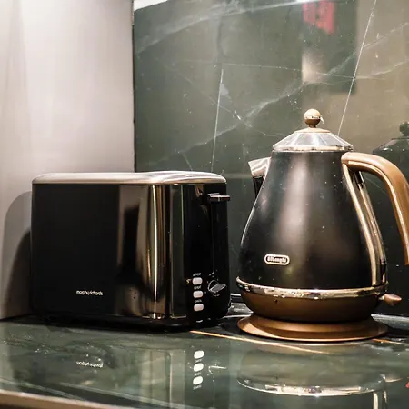 Appartement A Stylish In Malta's Capital *