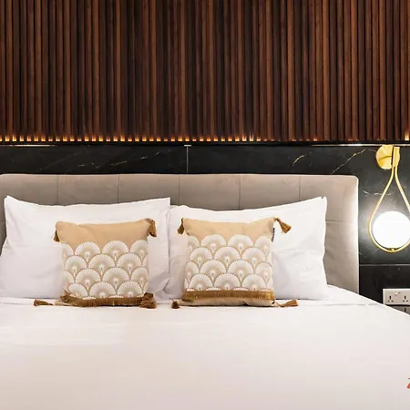 A Stylish In Malta's Capital * Valletta