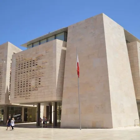 A Stylish In Malta's Capital Appartamento La Valletta